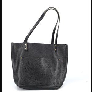 Portland leather goods large tote black very good condition